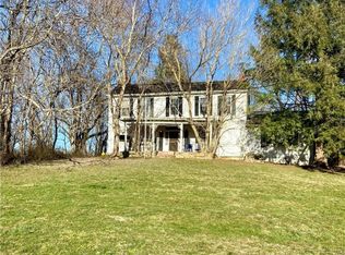 4196 Newark Rd, Elizabeth, WV 26143