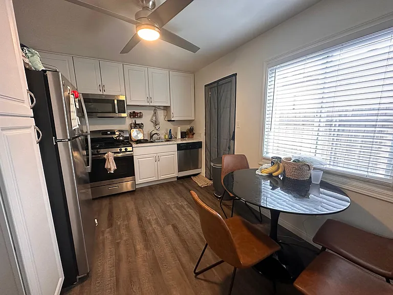 1063 Hornblend St — Photo 4