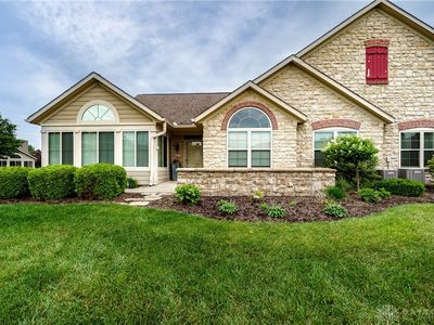 65 Scarborough Village Dr, Dayton, OH, 45458