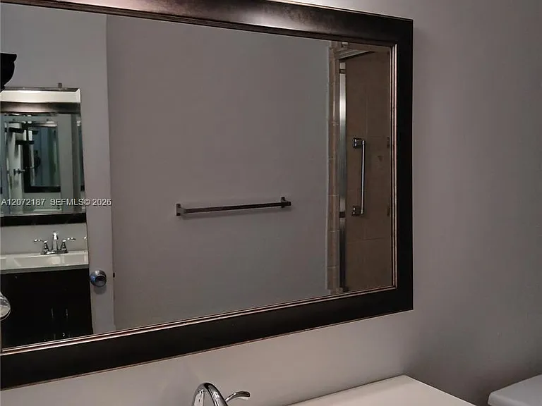 302 Lake Evelyn Dr #302 — Photo 10
