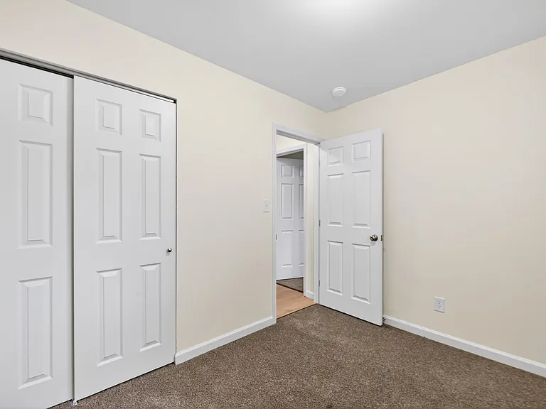 17 Hill Pl — Photo 23