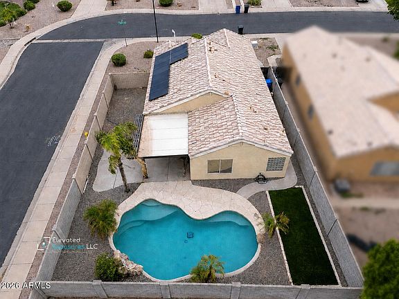 4th image of 1687 E CHEYENNE Street
