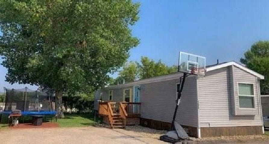 1st image of 106 Valley Dr