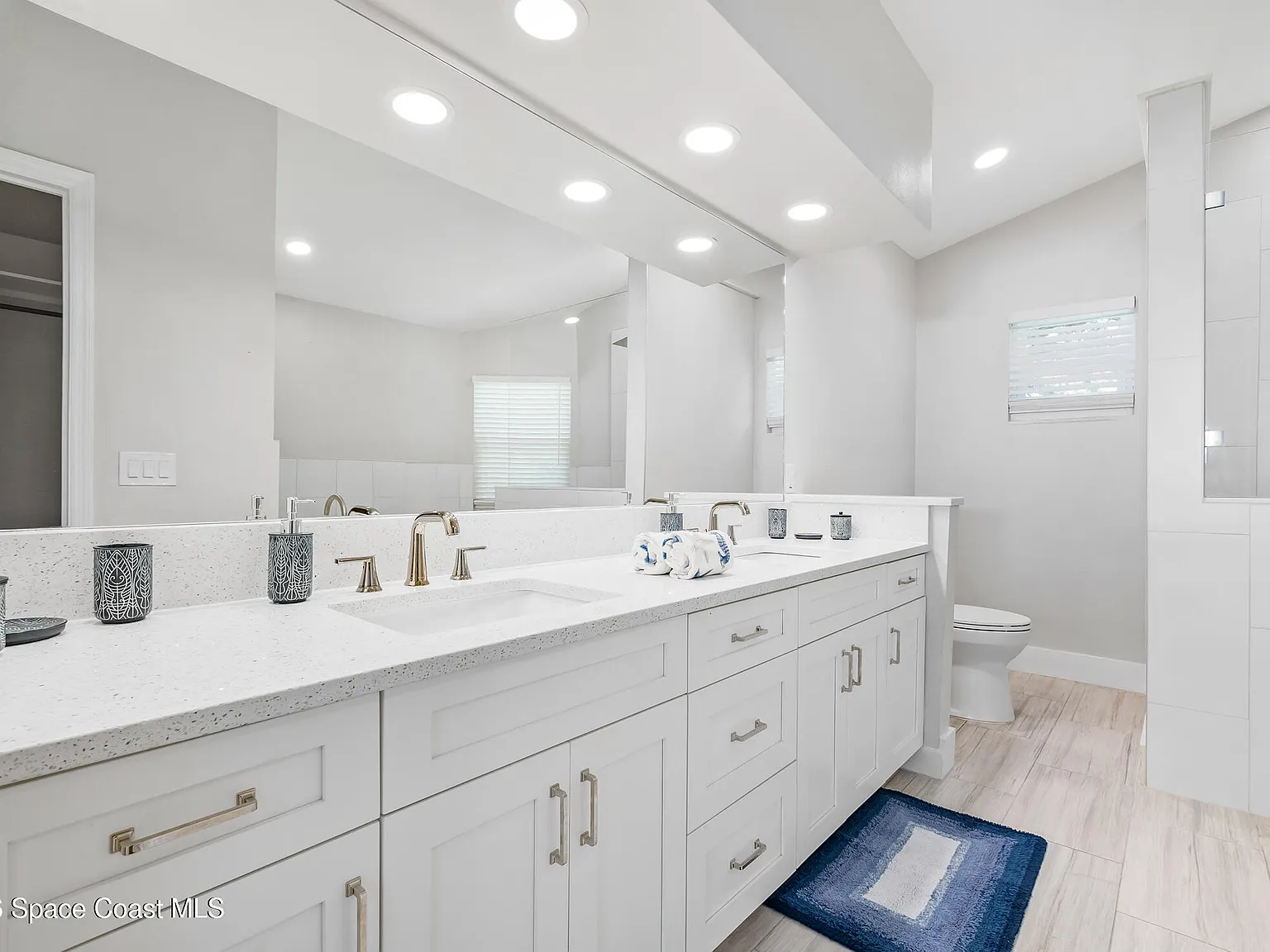 4 bed, 2.5 bath, 2186 sqft, $5,500 — Photo 4