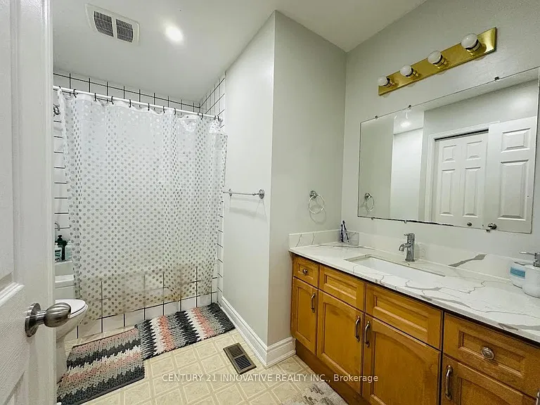 25 B Griffiths Dr #B — Photo 9