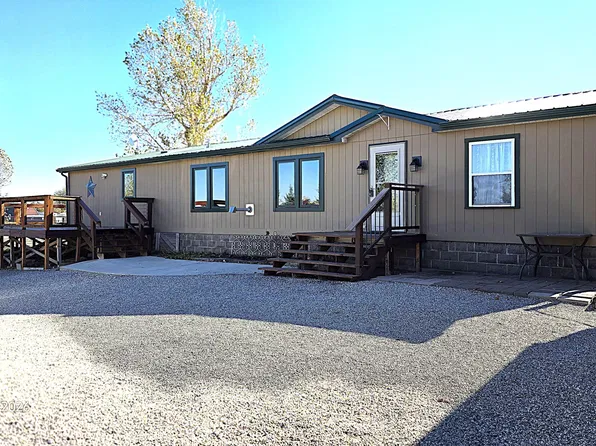 2807 Silver Ave, Gillette, WY 82716