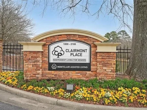 1800 Clairmont Lake Unit 221, Decatur, GA 30033