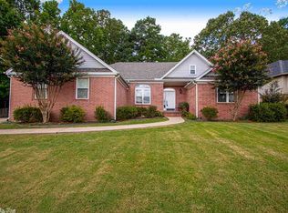 712 Bridgewater, Benton, AR 72019