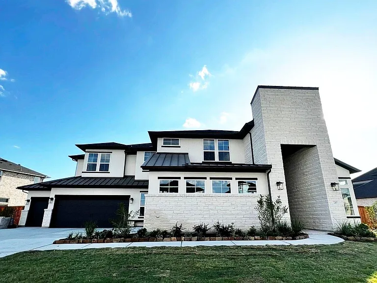 243 Summer Sunrise Dr — Photo 1