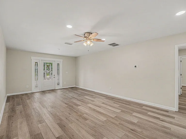 20 Hardee Cir N — Photo 4