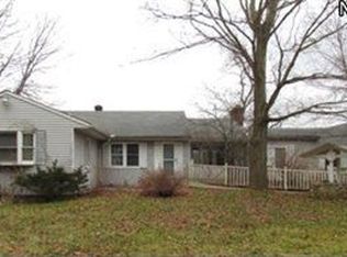 11391 Sperry Rd, Chesterland, OH 44026