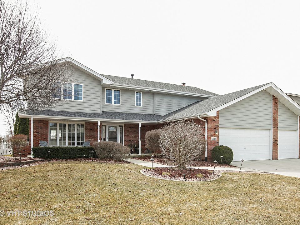 1st image of 7935 Lakeside Dr
