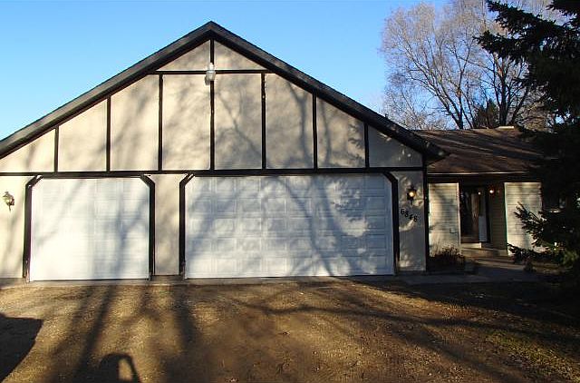 1st image of 6848 Lakeview Dr