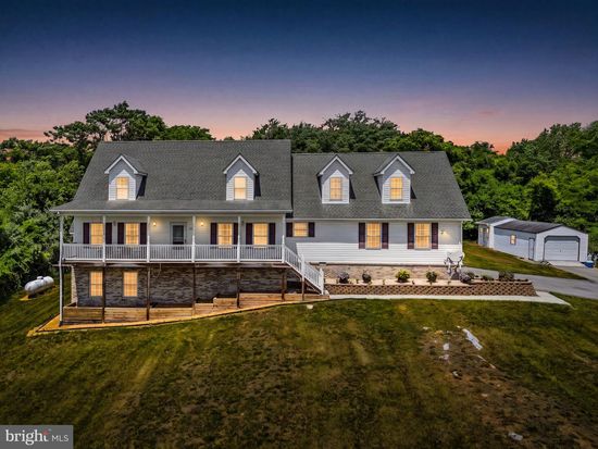 253 Sylvan Springs Dr, Clear Brook, VA 22624