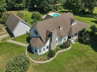 60 Chestnut Hill Rd, Killingworth, CT 06419