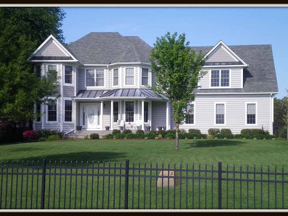 1st image of 28 Roger Wayne Dr