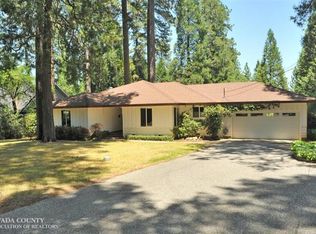 10474 Banner Lava Cap Rd, Nevada City, CA 95959