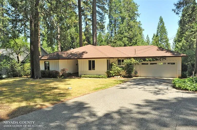 10474 Banner Lava Cap Rd photo 1