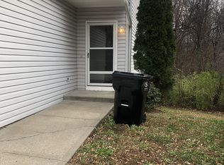 3138 S Cedar Crest Ct, Independence, MO 64057