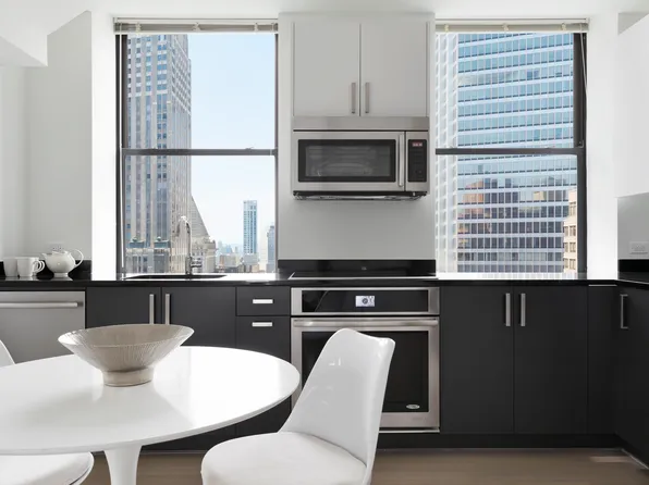 70 Pine Street image 2 of 22