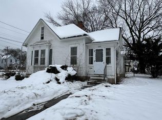 1045 11th St, Beloit, WI 53511