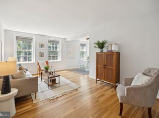 3741 39th St NW APT D208, Washington, DC