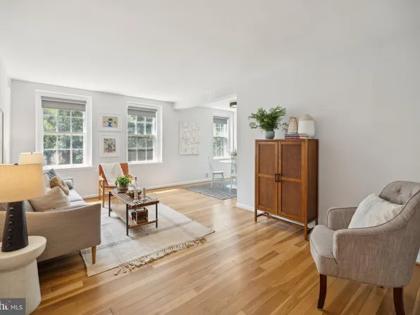 3741 39th St NW APT D208, Washington, DC 20016