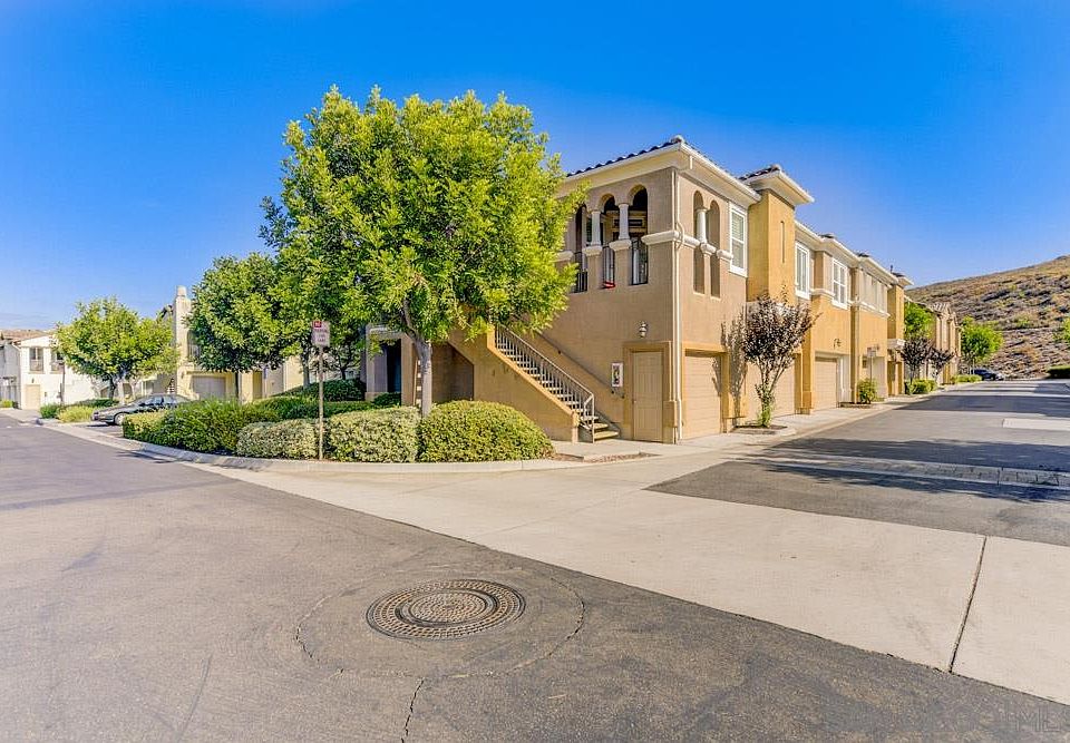 2nd image of 12620 Fiorenza Ln Unit 230