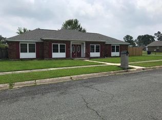 2102 Pear St, Deridder, LA 70634