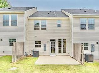 4 Glenside Dr, Greenville, SC 29607
