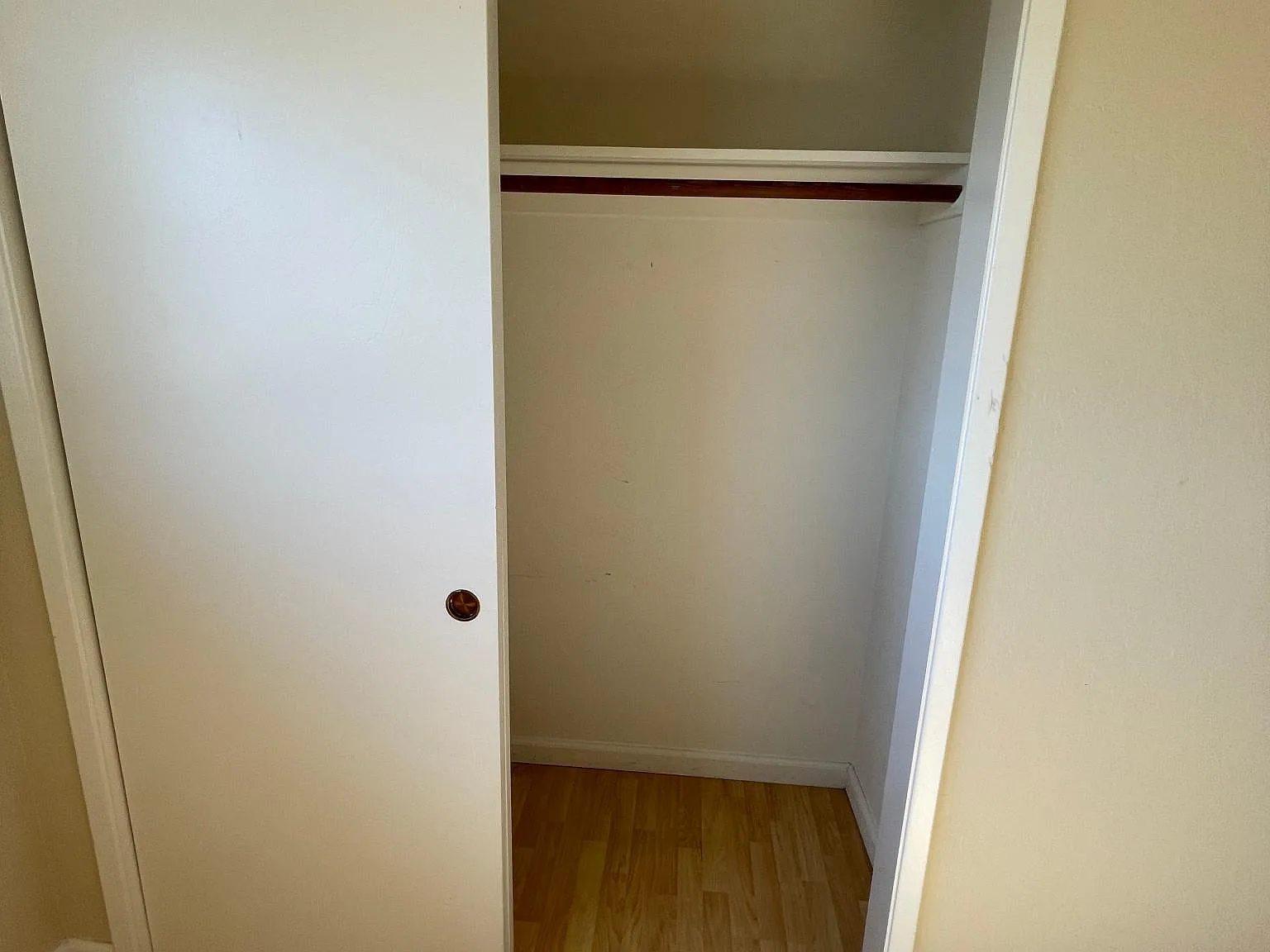 2850 Malabar Ave — Photo 4