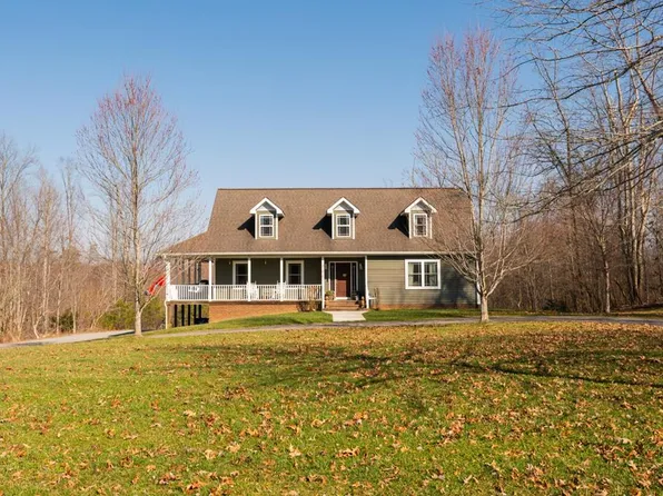 230 Willis Martin Rd, Cookeville, TN 38501