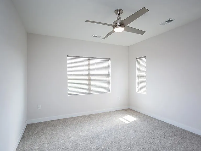 Brookside Apartments — Photo 121