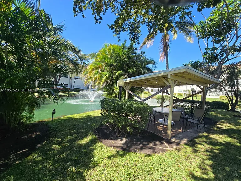5151 W Oakland Park Blvd #303 — Photo 36