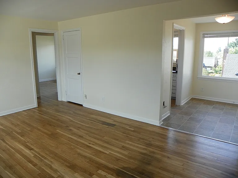 Living Room_05052021