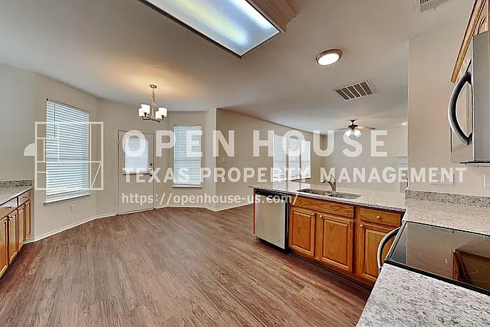 10005 Chadbourne Rd — Photo 42