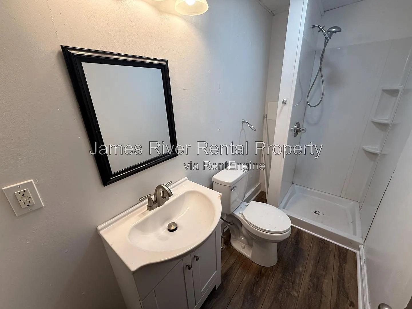 1 bed, 1.0 bath, $595 — Photo 4