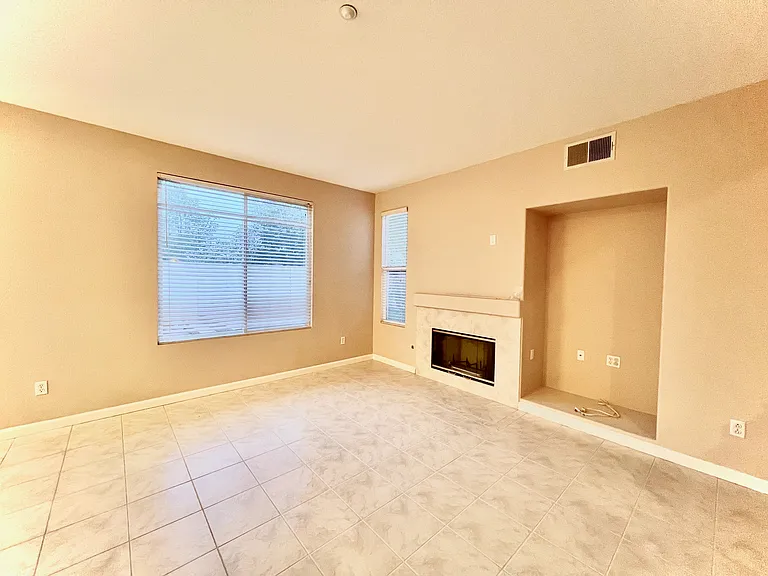 16812 Abundante St — Photo 3