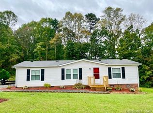 123 Freda Ln, Statesville, NC 28677