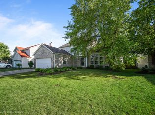 2715 Tiffany St, Aurora, IL 60503