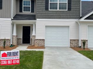 3895 Copperfield Ct, High Point, NC 27265