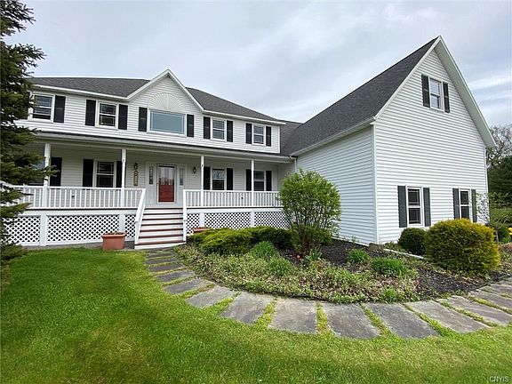 4th image of 120 Benedict Manor Dr
