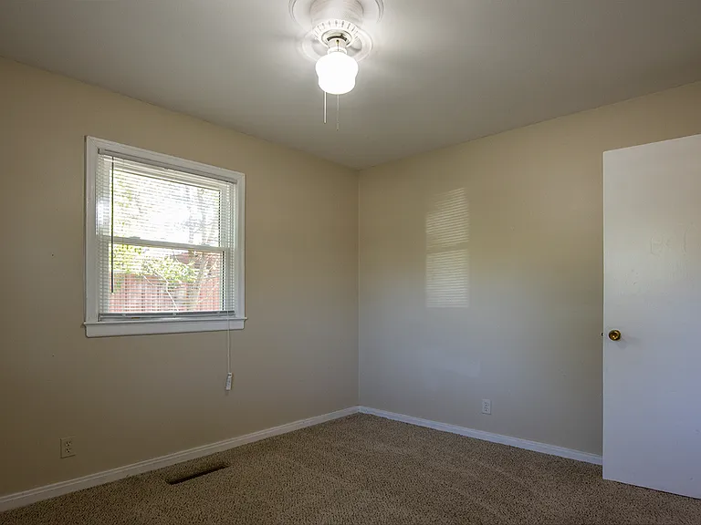3100 Furman Blvd — Photo 20