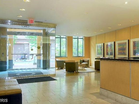 Entry Lobby
