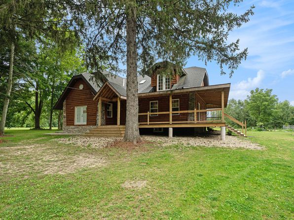 35936 56th St, Bangor, MI 49013