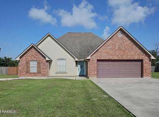 1032 Brookewood Drive Dr, Saint Martinville, LA 70582