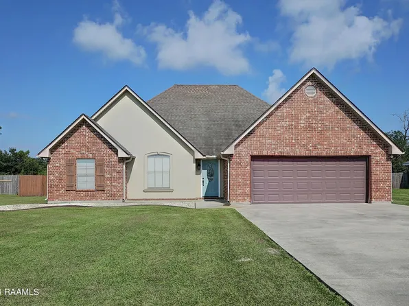 1032 Brookewood Drive Dr, Saint Martinville, LA 70582
