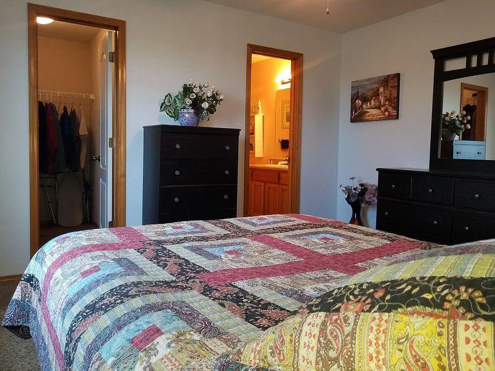 3 bed, 1244 sqft, $1,495 — Photo 4