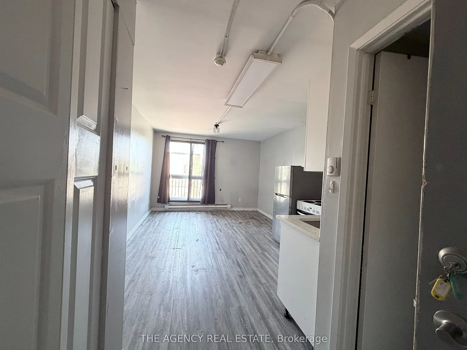 1 bed, $1,250 — Photo 2