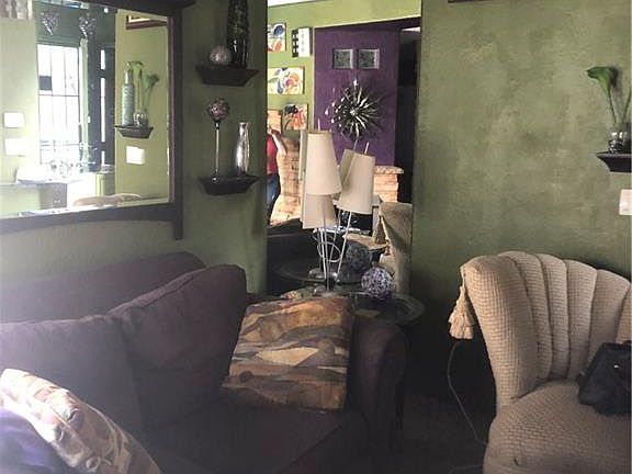 4th image of 440 Elm Dr Unit 204
